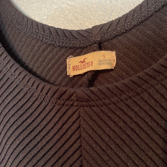 B7 Hollister little black dress staple item for closet! - Picture 2 of 3